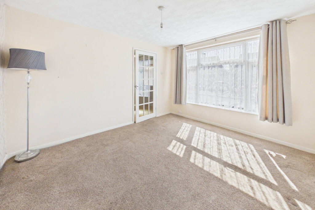 Belsize Road, Hemel Hempstead, HP3 photo 4