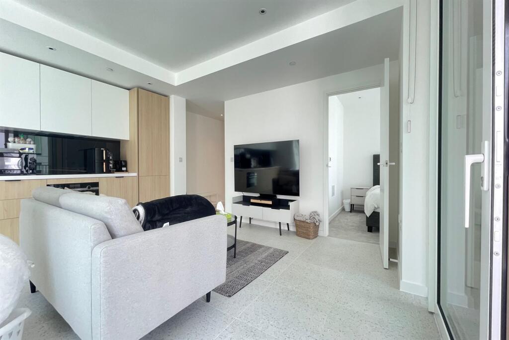 Main image of property: Bouchon Point, The Silk District, Whitechapel, London, E1