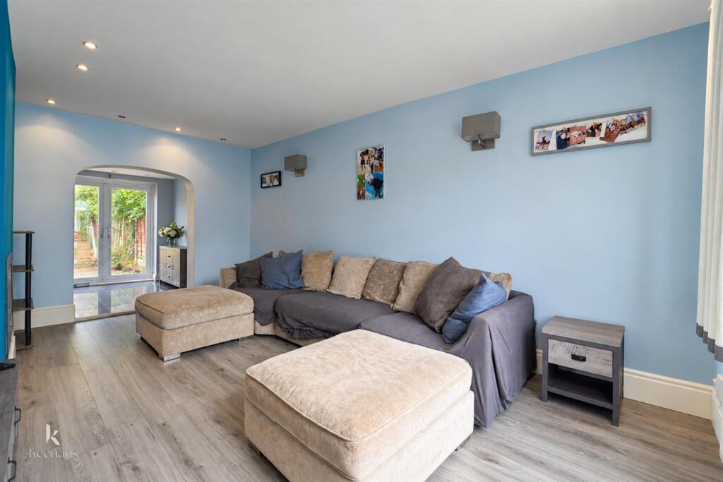 Main image of property: Lyndhurst Avenue, Irlam, Manchester