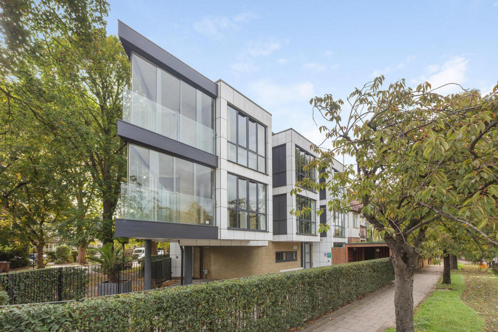 Main image of property: Park Road, London, W4