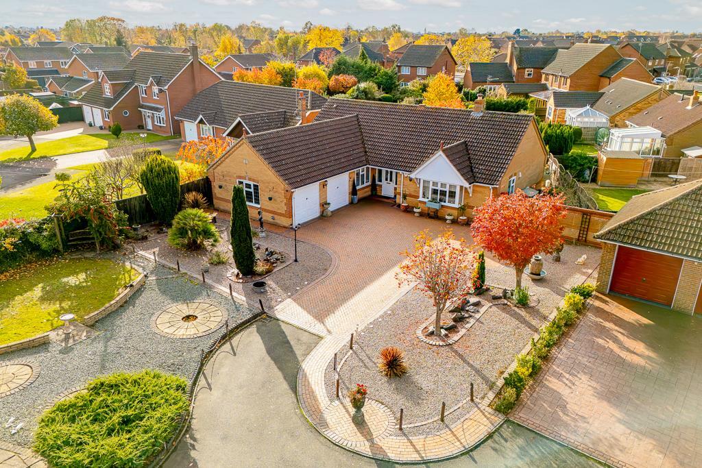 3-bed bungalow on Angelica Drive, Spalding, £375,000