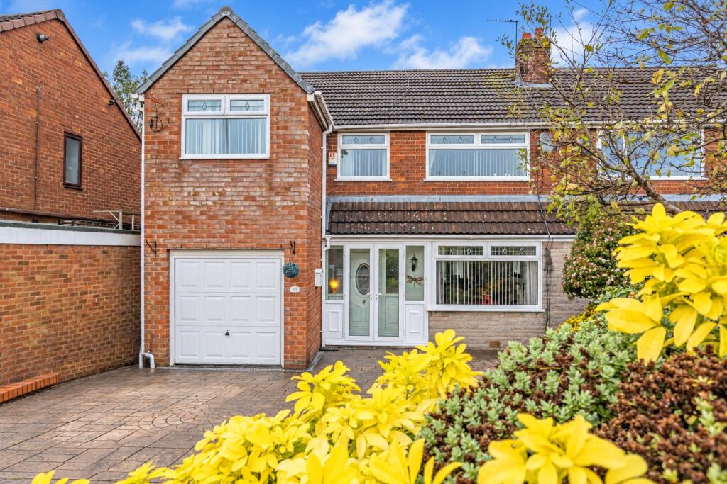 Main image of property: Turf Lane, Royton, Oldham, Greater Manchester, OL2
