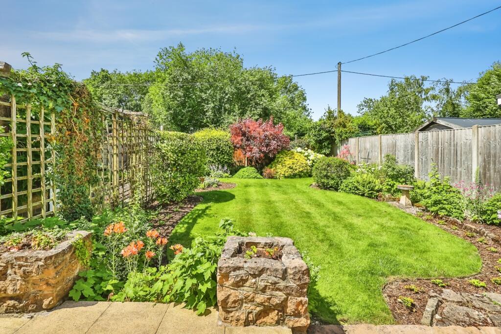 House in Ashfield, Hucknall - View 2
