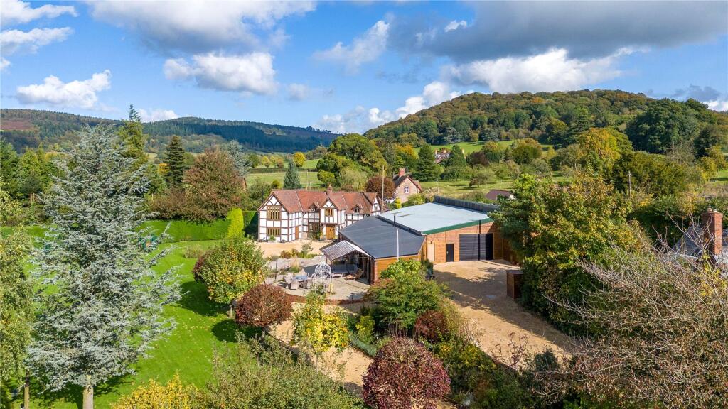 House in Shrewsbury - View 3