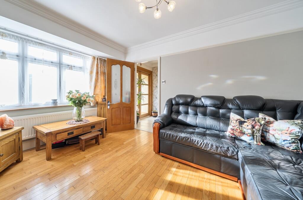 House in Romford - View 4