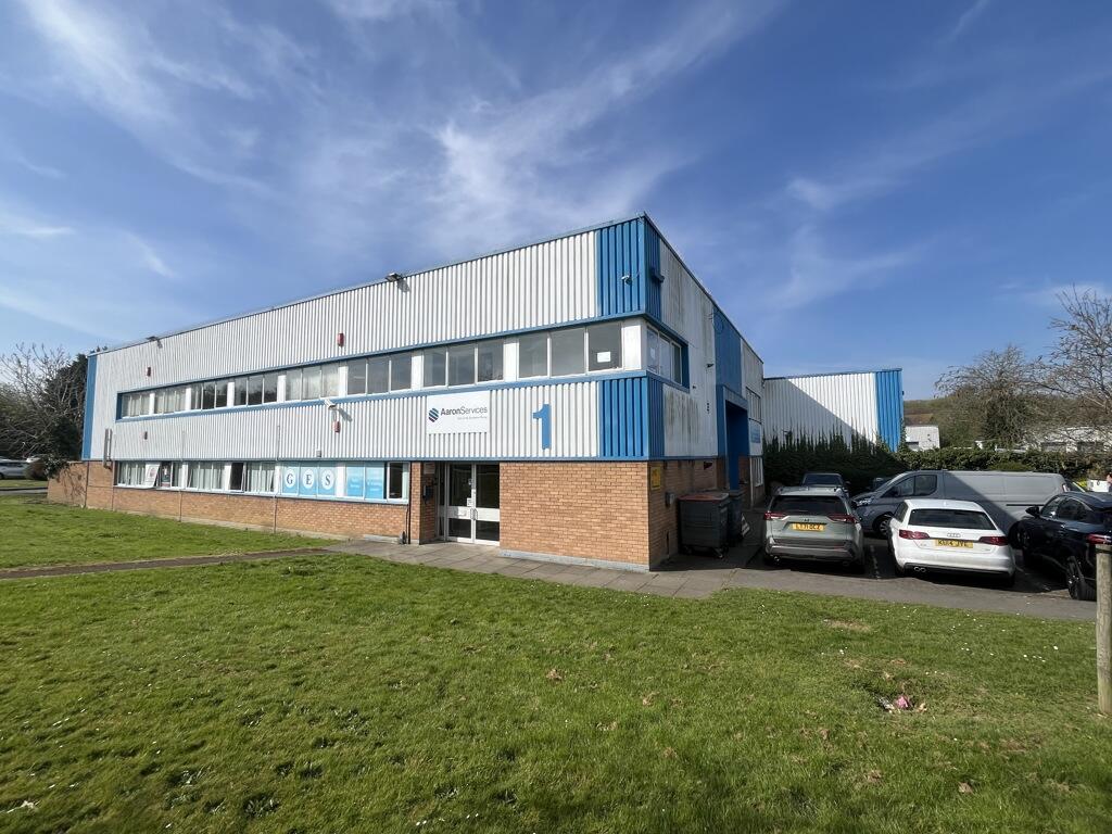 Ground Floor, Unit 1, Little Ridge, Welwyn Garden City, Hertfordshire, AL7 2BH