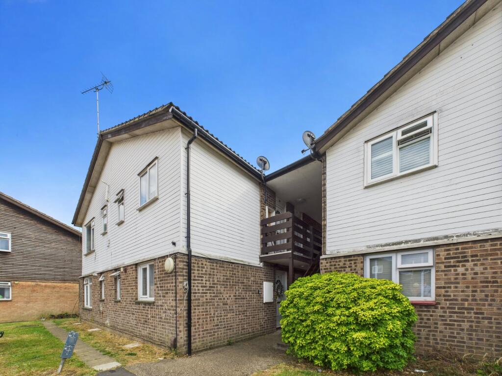 Main image of property: Holmedale, Slough, Berkshire, SL2