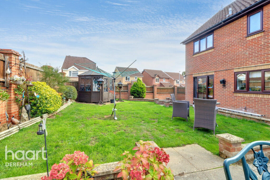 4-bed detached on Cromwell Close, Swaffham, £325,000