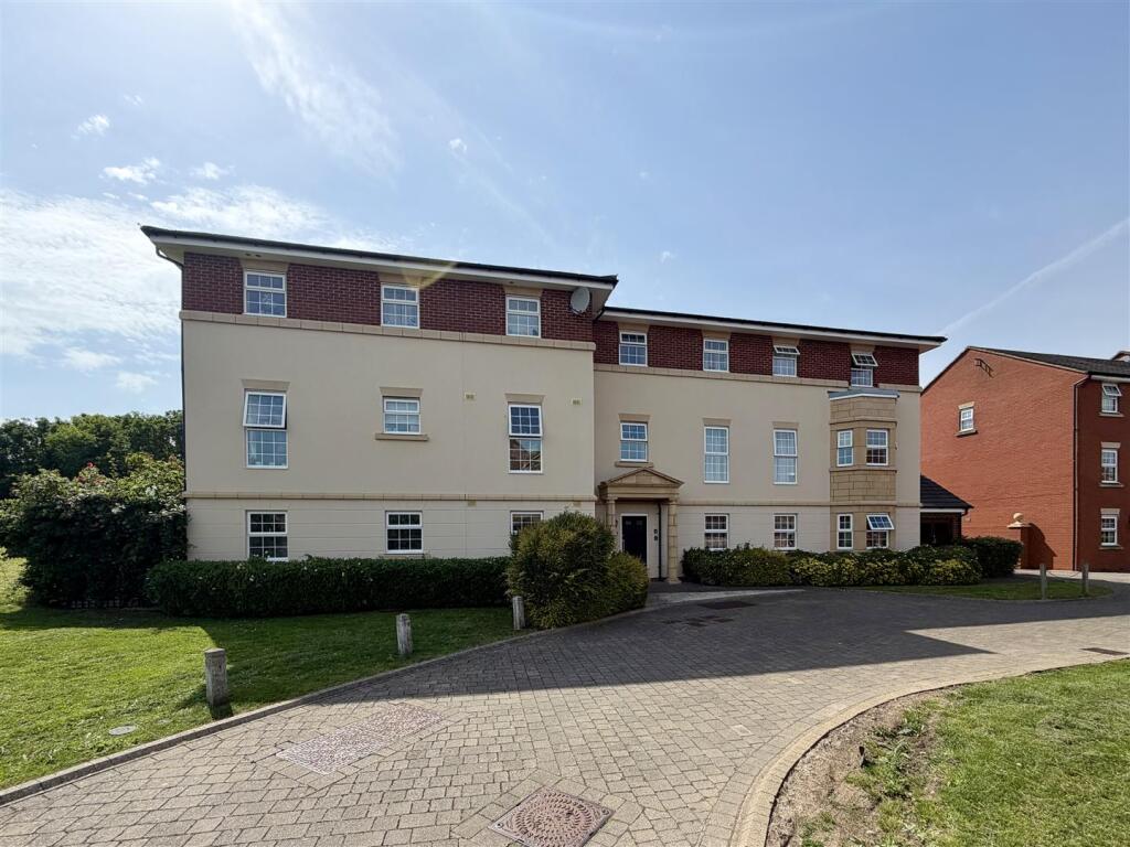 Main image of property: The Warren, Tuffley, Gloucester