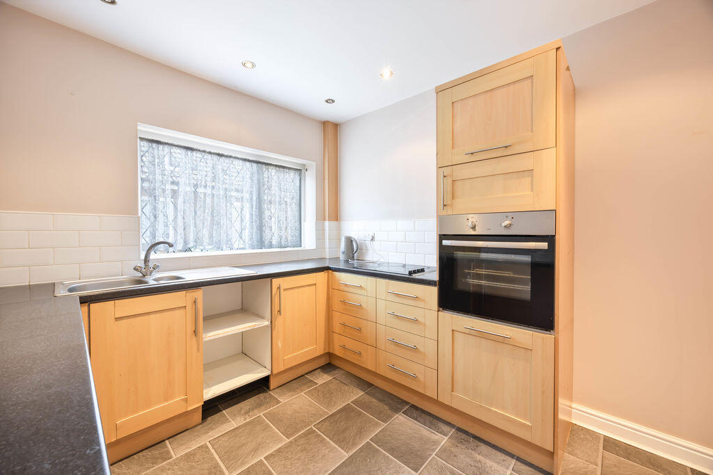 House in Wigan, Greater Manchester - More