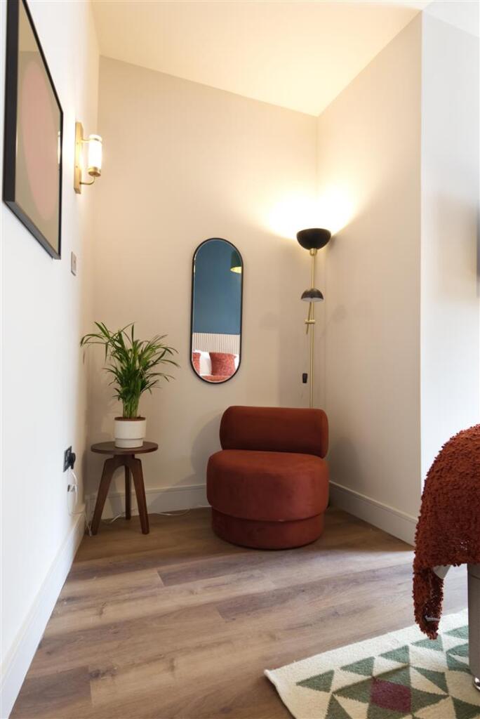 Apartment in Tonbridge - View 5