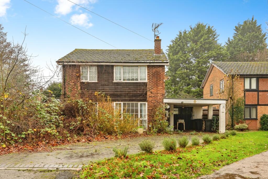 Main image of property: Colwick Park Close, Colwick, Nottingham, Nottinghamshire, NG4