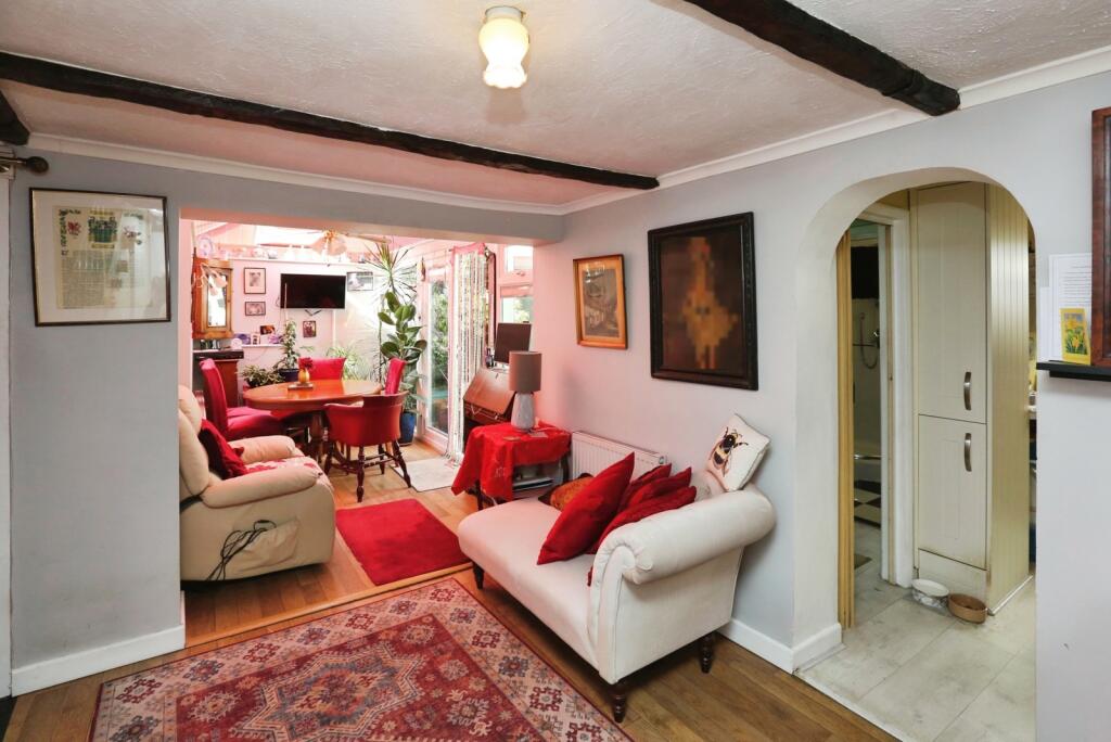 House in Southampton - View 3