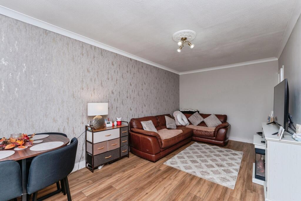 House in Llandudno, Prestatyn - View 3