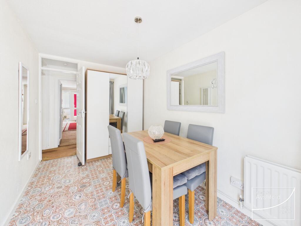 House in Torquay - More