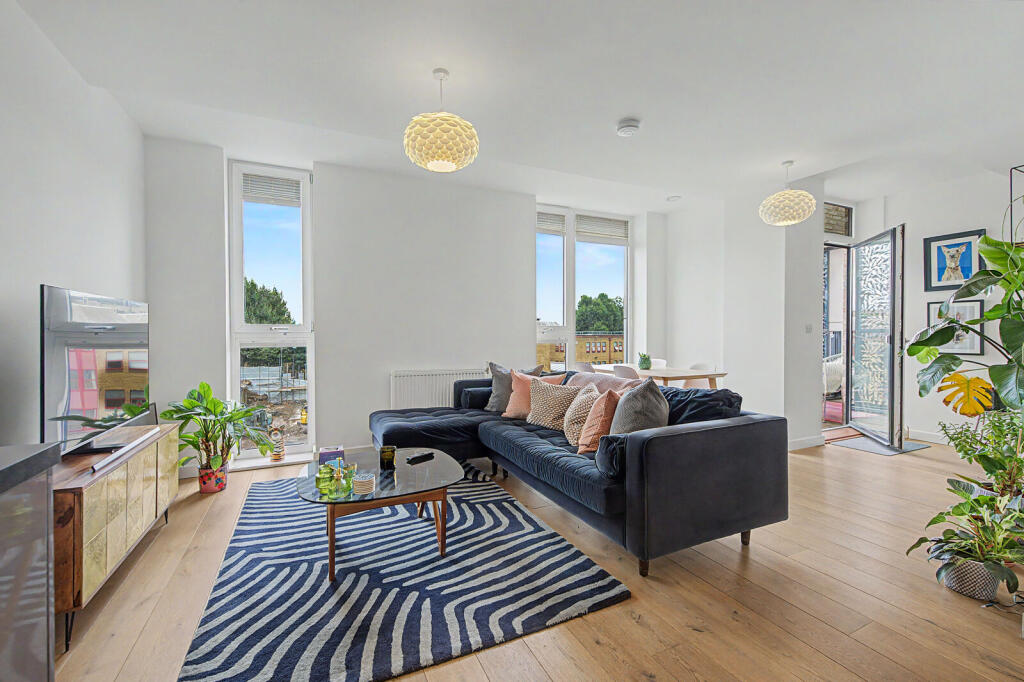 Apartment in London - View 3