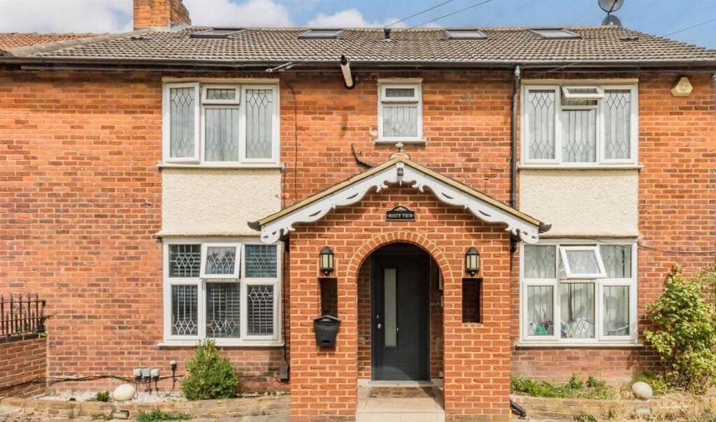 Main image of property: Sunbury Way, Feltham