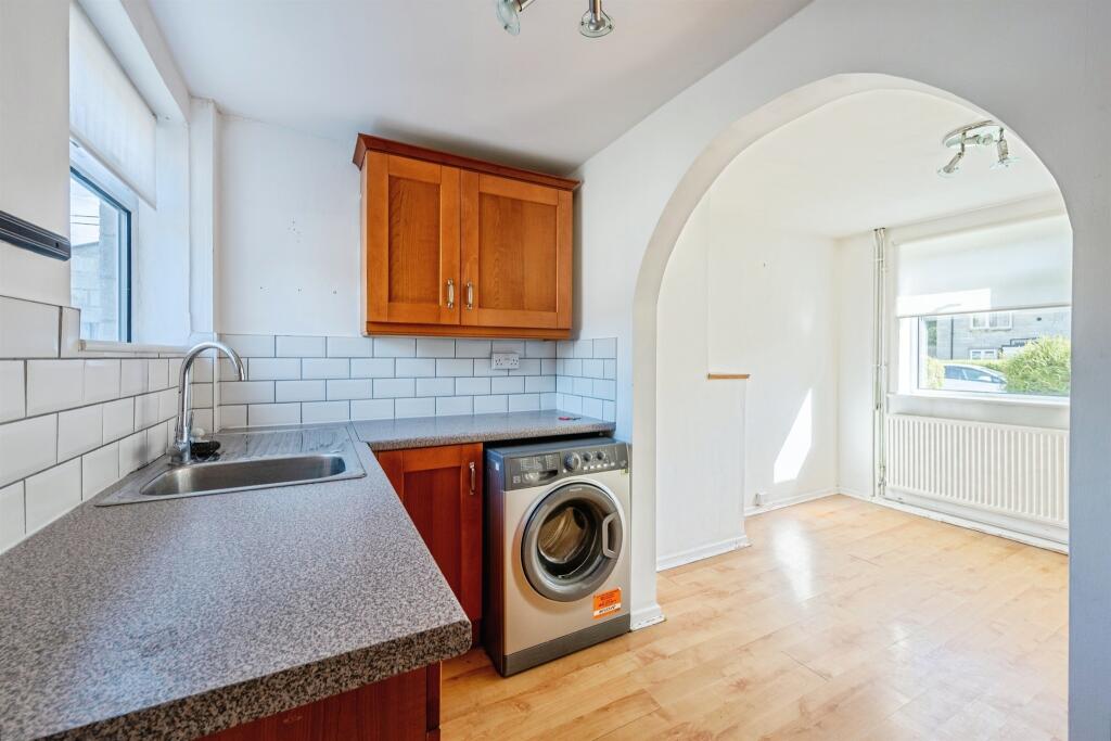 House in Swindon - View 4
