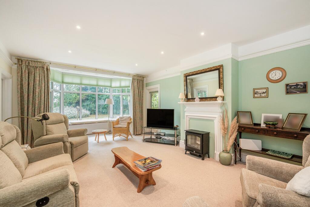 House in Portsmouth - View 4