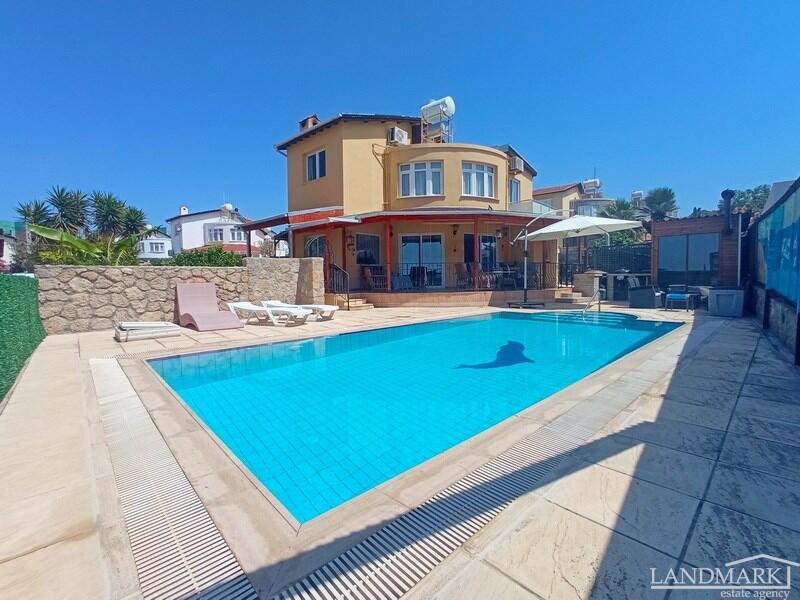 Main image of property: Kyrenia/Girne, Esentepe