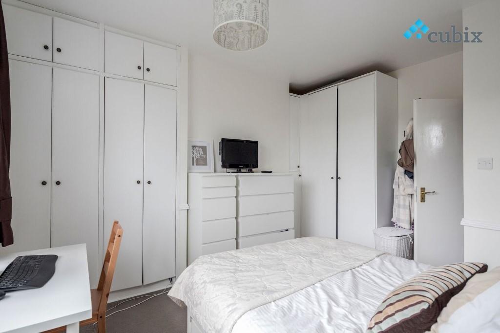 2 bedroom maisonette for rent