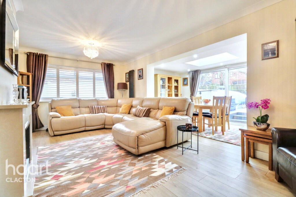 House in Point Clear, St. Osyth - View 2