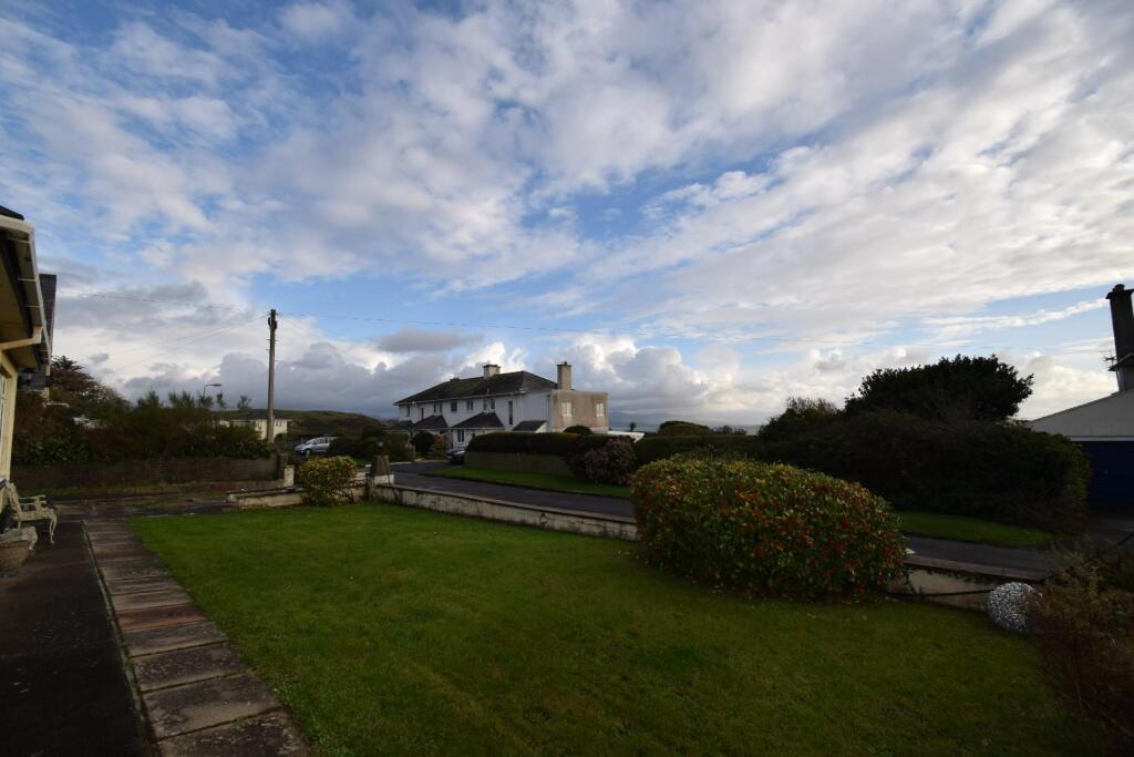 Lon Merllyn, Criccieth photo 3