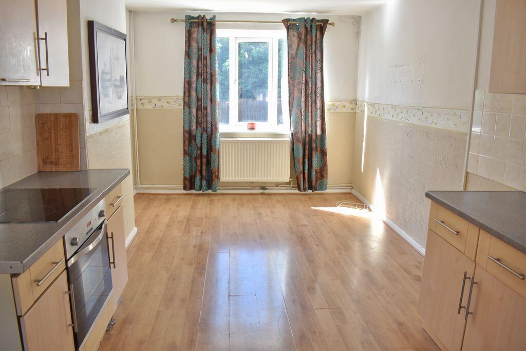House in Newark and Sherwood, Newark - View 4