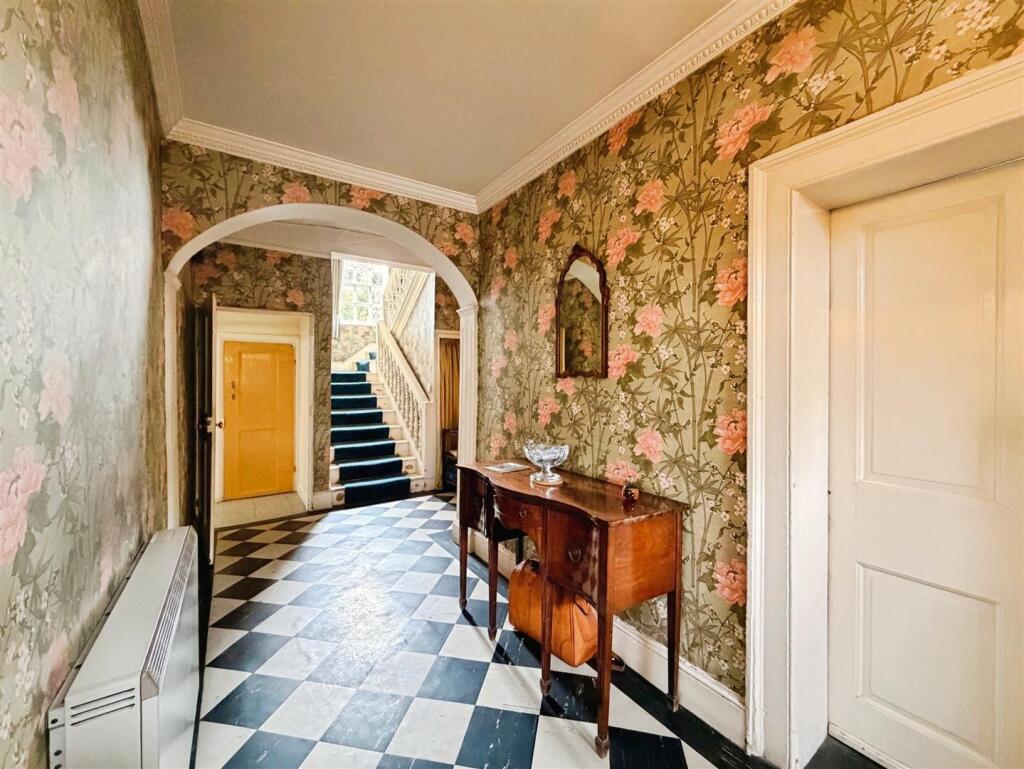 House in Doncaster - View 5