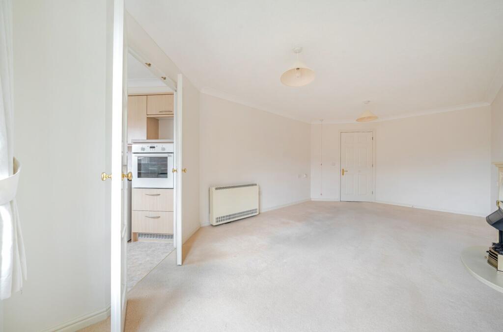 Stockbridge Road, Chichester, PO19 - View 6