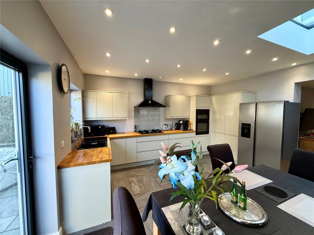 Main image of property: Davis Road, Parkstone, Poole, Dorset, BH12