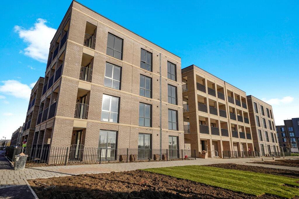 Main image of property: Osprey Drive, Trumpington, Cambridge, Cambridgeshire