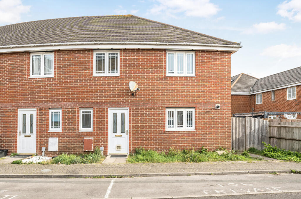 Main image of property: Stranding Street, Eastleigh, Hampshire, SO50