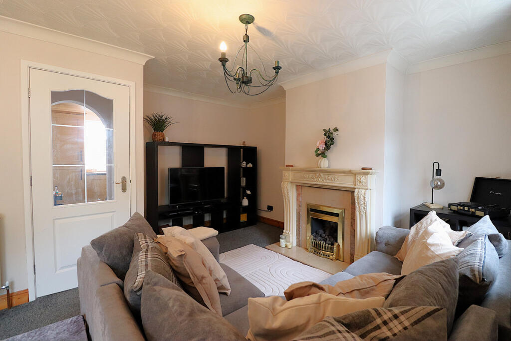 House in Sheffield - View 4