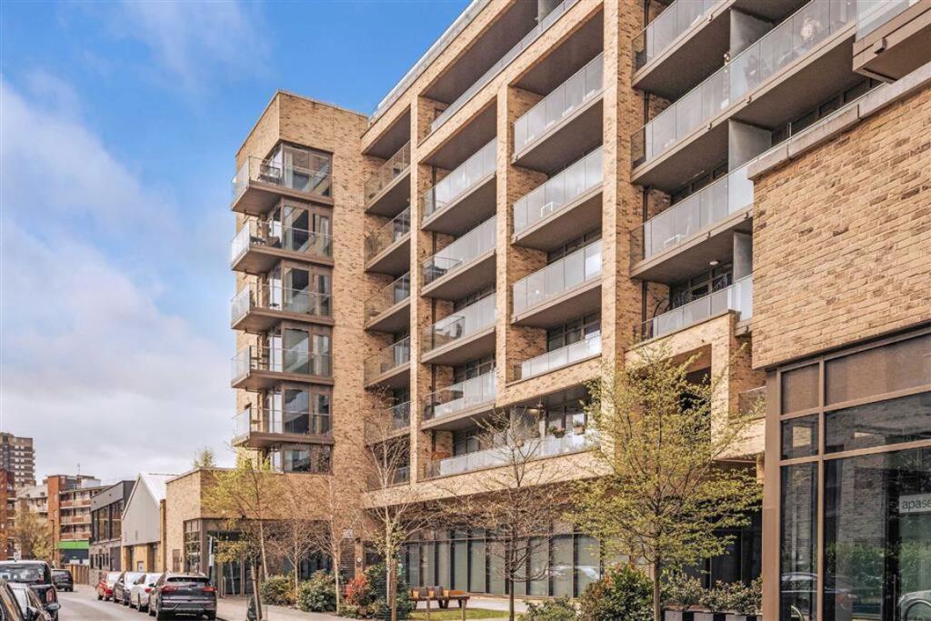 Main image of property: Hemming Street, Bethnal Green