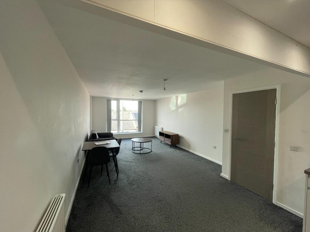 Apartment in Oldham - View 2