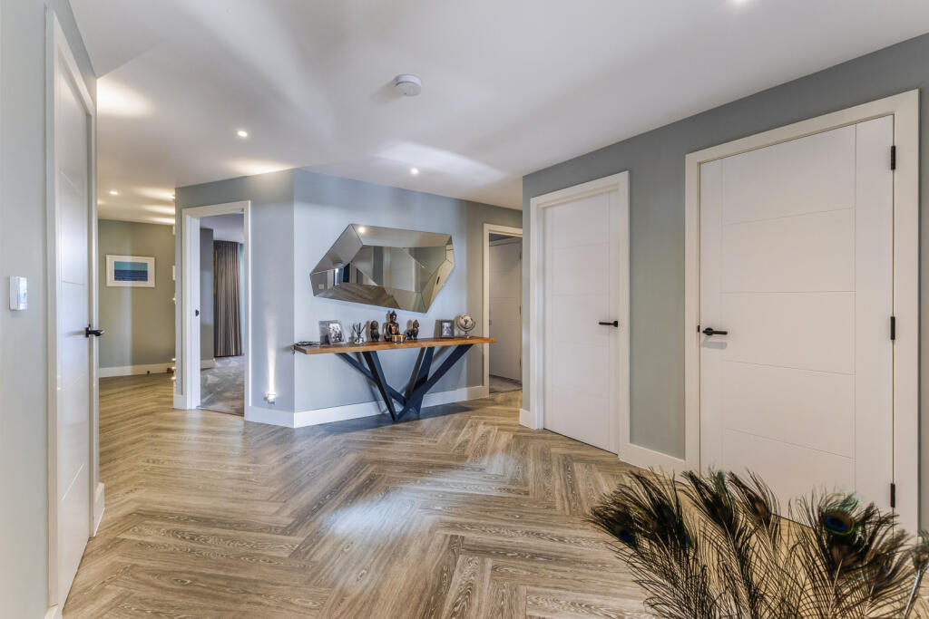 Additional image 7 of East Overcliff Drive, Eastcliff, Bournemouth, Dorset, BH1