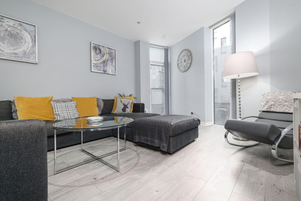 Main image of property: 17, Oswald Street, Glasgow, G1 4PE