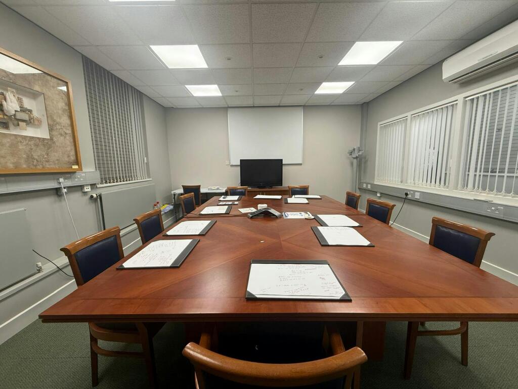 internal 5.JPG