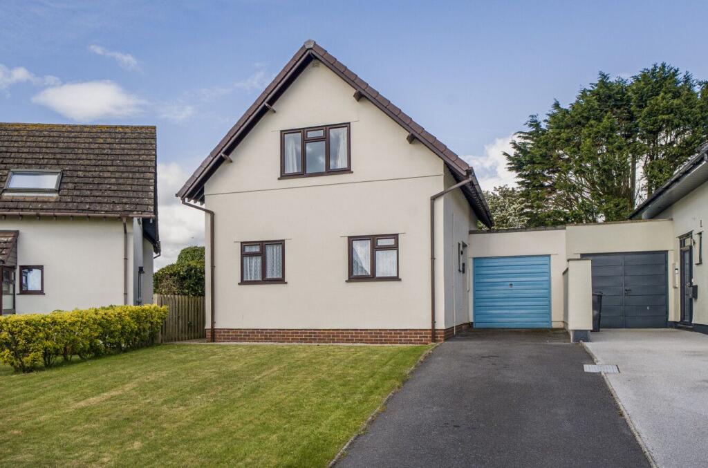 Main image of property: Crestway, Dartmouth