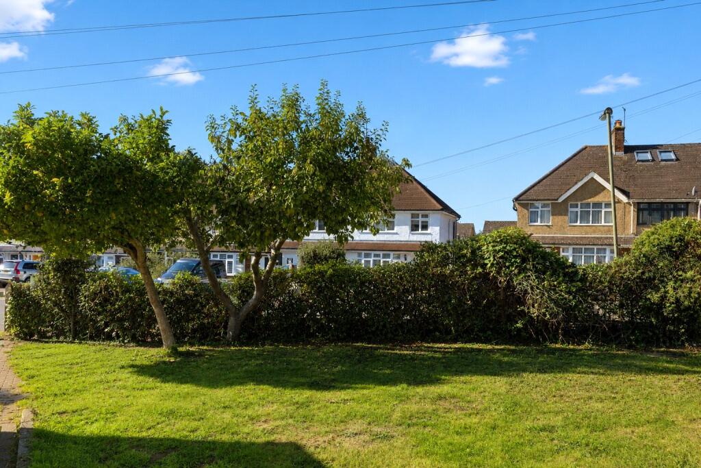 House in Kingston upon Thames - View 2