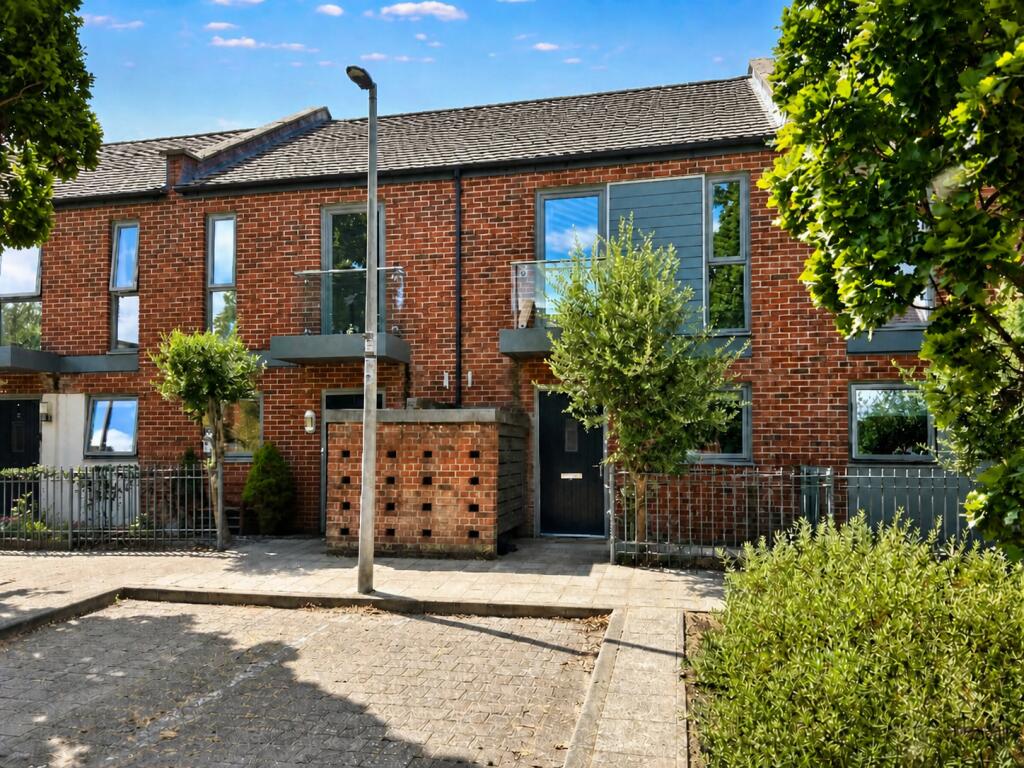 Main image of property: Joiners Mews, SO19
