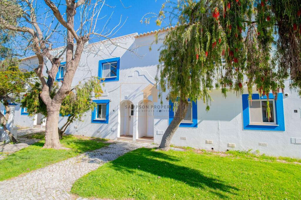 Main image of property: Algarve, Lagoa