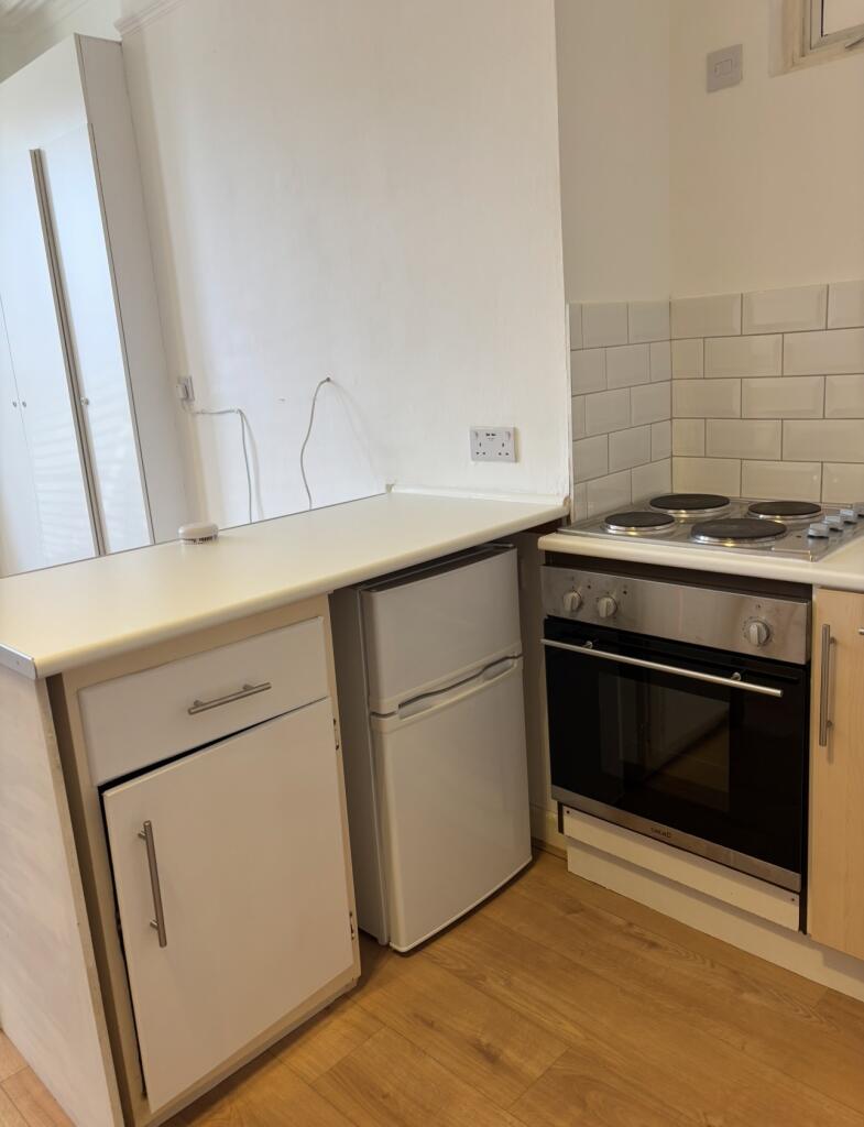 Apartment in Bournemouth - More