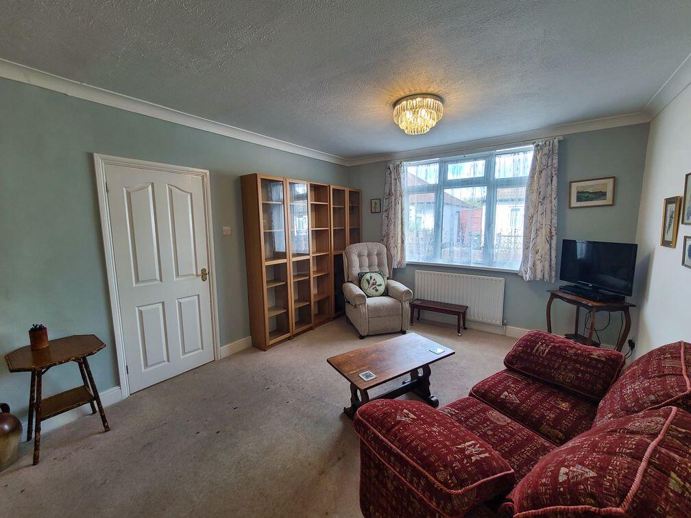 House in Southampton - View 5
