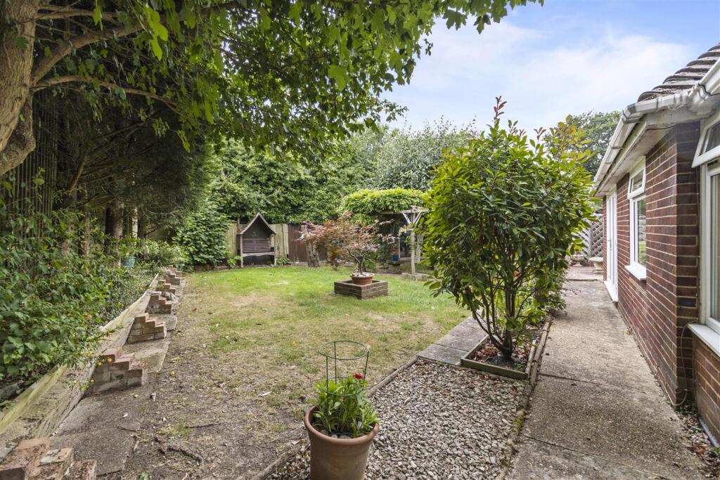 Clement Lane, Polegate photo 3