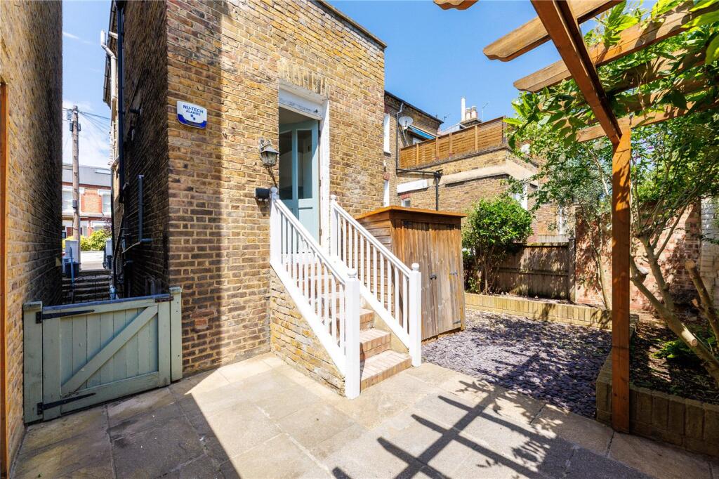 Property photo 8