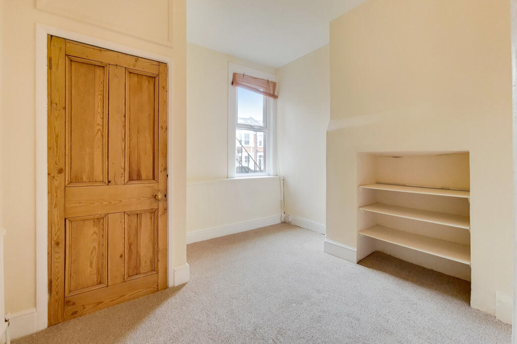 Apartment in London, Blackheath Royal Standard, Charlton - More