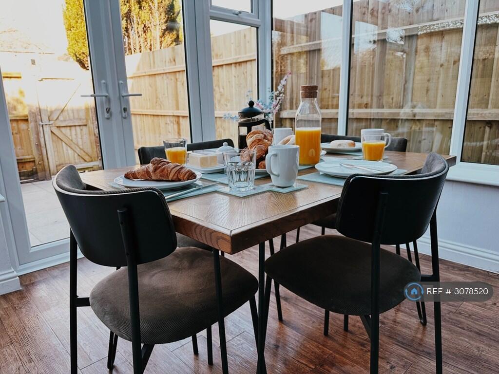 House in Bournemouth, Westbourne - More