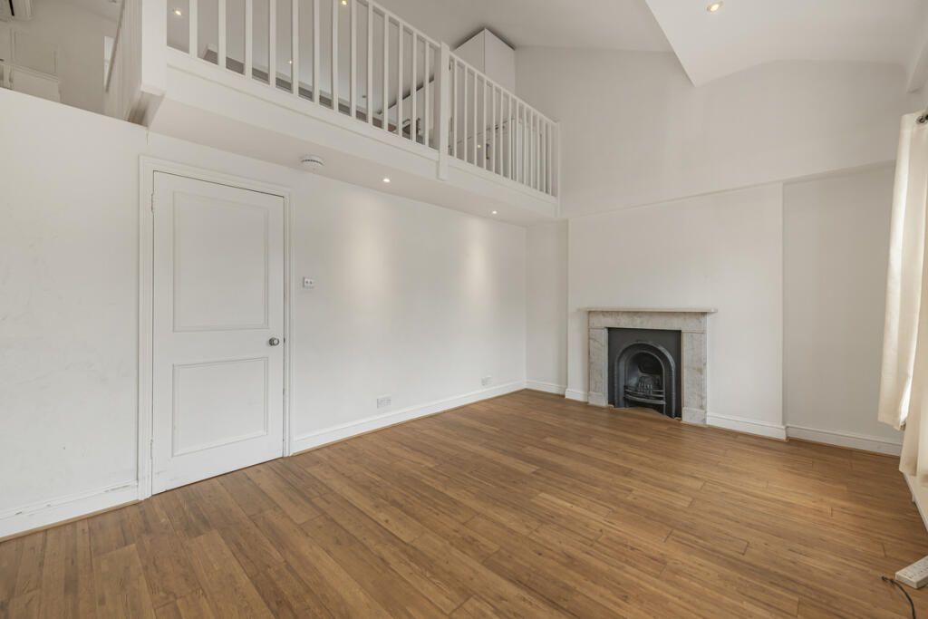 Apartment in London - View 4